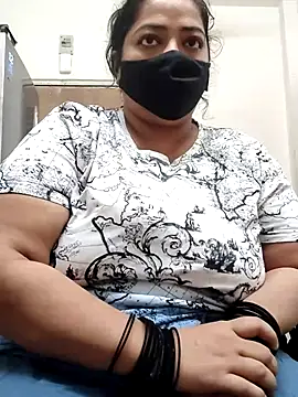 Snapshot of zeepe19 chatting on 10.20.25 zeepe19 online show from 10.20.25