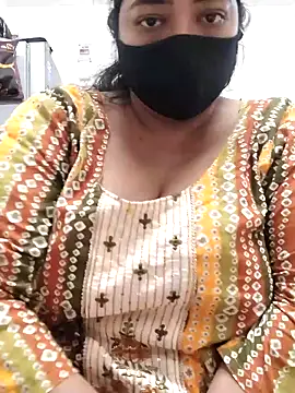 Snapshot of zeepe19 chatting on 10.28.25 zeepe19 online show from 10.28.25