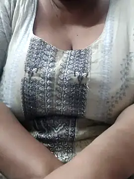 Snapshot of zeepe19 chatting on 11.04.25 zeepe19 online show from 11.04.25