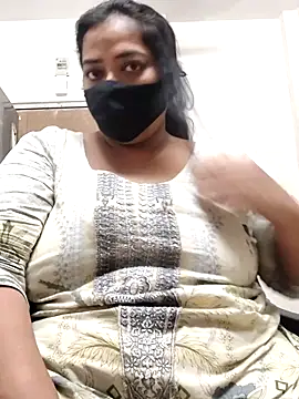 Snapshot of zeepe19 chatting on 11.08.25 zeepe19 online show from 11.08.25