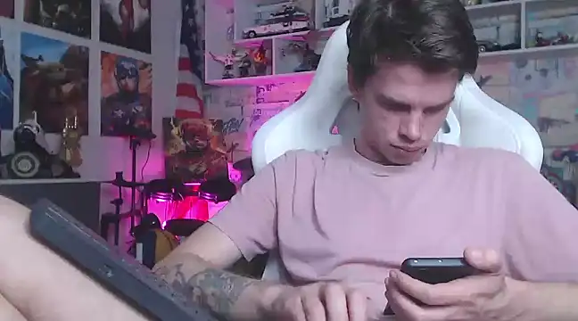 Mike Burn online show from 03.11.25