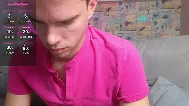 Snapshot of Mike_Burn chatting on 10.25.25 Mike Burn online show from 10.25.25