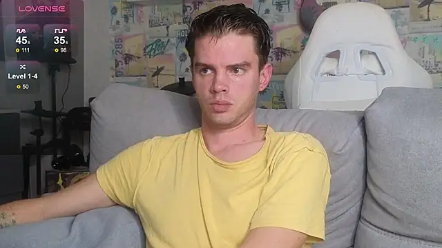 Snapshot of Mike_Burn chatting on 11.16.25 Mike Burn online show from 11.16.25