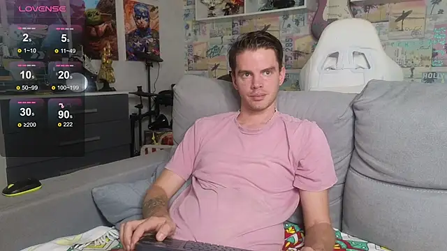 Snapshot of Mike_Burn chatting on 11.17.25 Mike Burn online show from 11.17.25