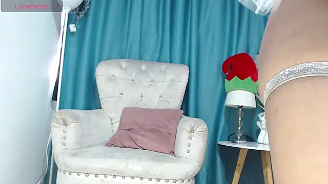 salome Queenx online show from 12.12.24