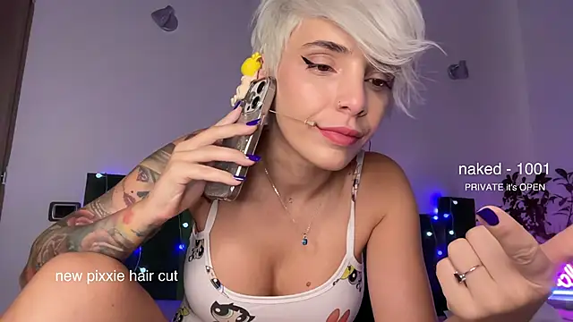 daddyspixxie420 online show from 10.13.25