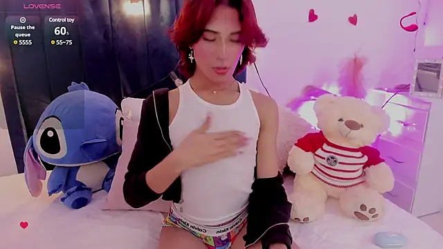 Snapshot of CamiloDoumit chatting on 03.07.25 CamiloDoumit online show from 03.07.25