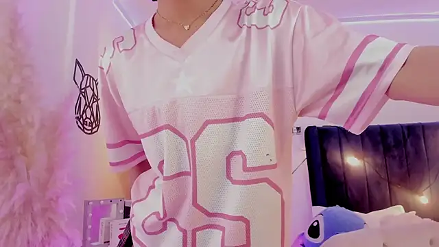 Snapshot of CamiloDoumit chatting on 03.20.25 CamiloDoumit online show from 03.20.25