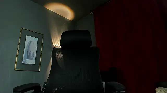 Travistanner 28 online show from 02.16.26