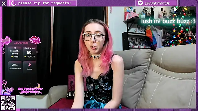 Snapshot of v3n0mb1t3z chatting on 01.12.26 v3n0mb1t3z online show from 01.12.26