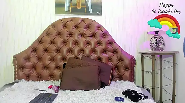 Snapshot of charlotte_ebony chatting on 03.17.25 charlotte ebony online show from 03.17.25