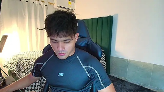 man dur07 online show from 12.14.25