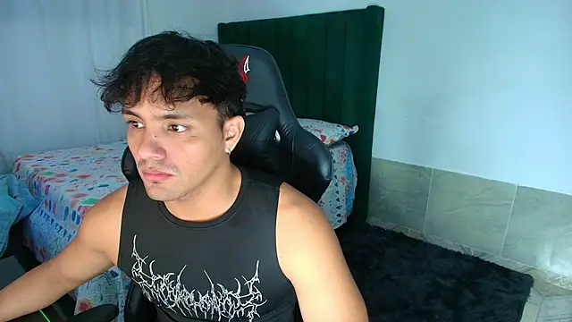 man dur07 online show from 04.21.26