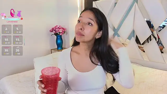 Valery wang online show from 03.04.25