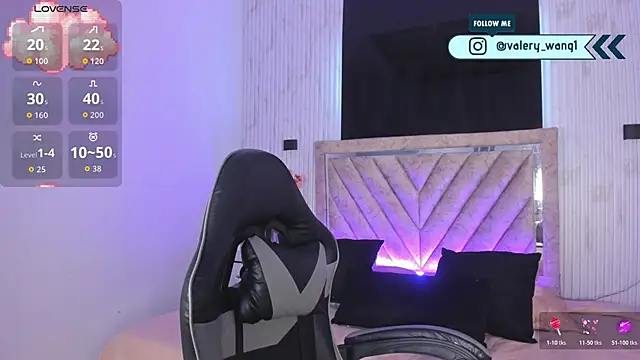 Valery wang online show from 11.18.25