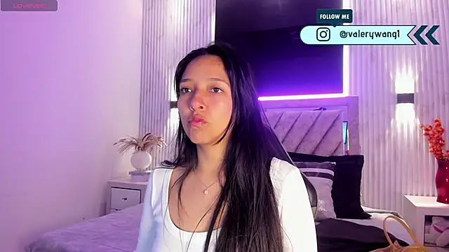 Snapshot of Valery_wang chatting on 02.25.26 Valery wang online show from 02.25.26