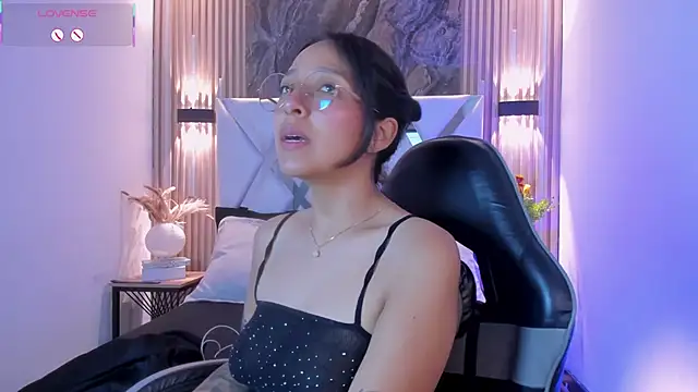 Valery wang online show from 04.10.26