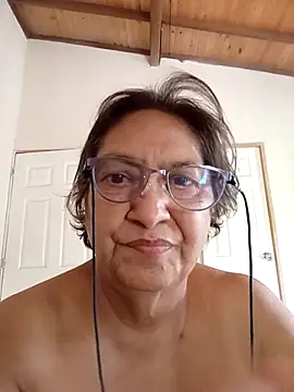 florecita69 online show from 10.17.25