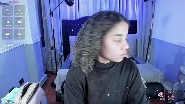 Mayaa ross online show from 09.18.25