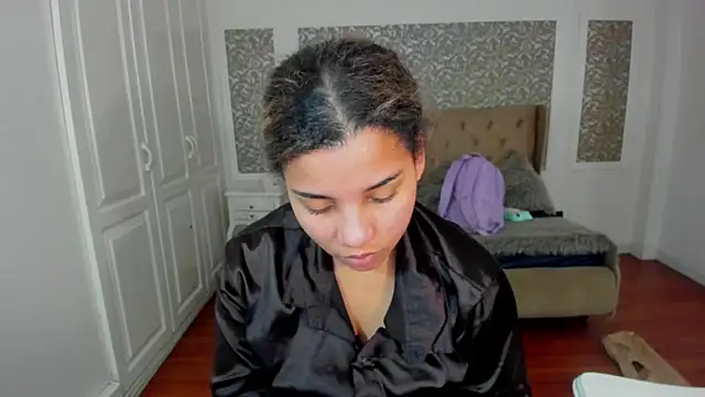 Snapshot of Mayaa_ross chatting on 09.29.25 Mayaa ross online show from 09.29.25