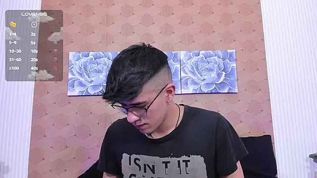 Ryan Clark  online show from 12.01.24