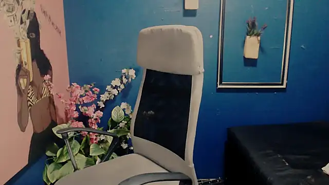 Littleindianmilf online show from 09.29.25