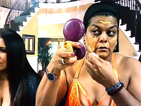 indianCherryPie online show from 10.02.25