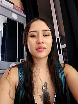 Selena blake online show from 11.05.25