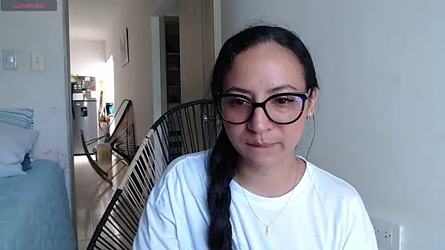 Snapshot of mariamulata chatting on 07.22.26 mariamulata online show from 07.22.26