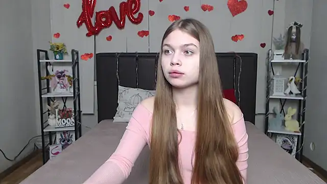 LaraPika online show from 02.19.26