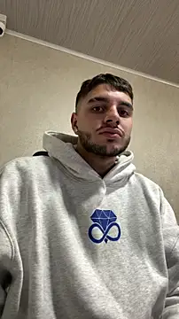 Amadeo Wild online show from 09.23.25