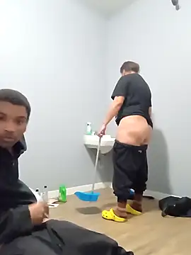 Snapshot of Cubanbbc4u chatting on 12.30.24 Cubanbbc4u online show from 12.30.24