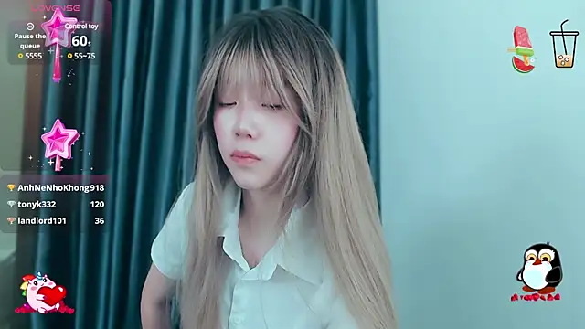 -Poison-Ivy- online show from 12.18.24