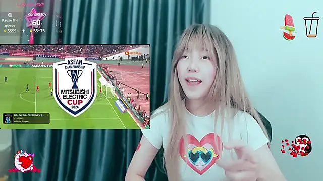 -Poison-Ivy- online show from 01.05.25