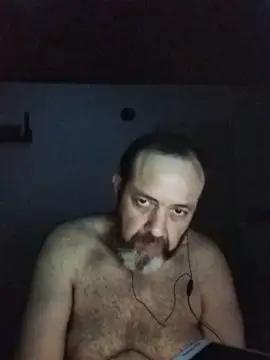 Leocesar37 online show from 10.11.25