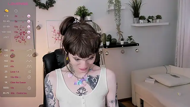 Fog Foggy Love online show from 12.20.24