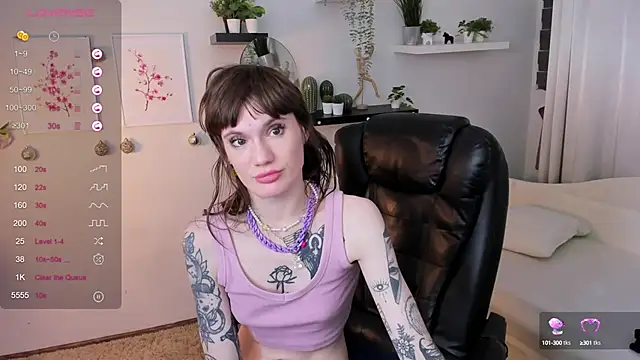 Fog Foggy Love online show from 12.30.24