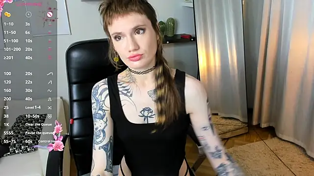 Fog Foggy Love online show from 10.11.25