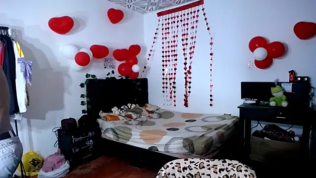 freddy romas online show from 04.22.26