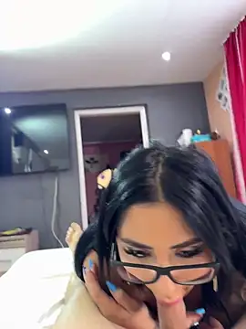 Evafiregirl online show from 10.30.25