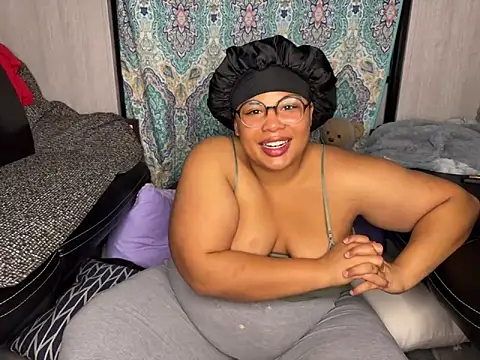TheeGoddessAset online show from 01.30.25