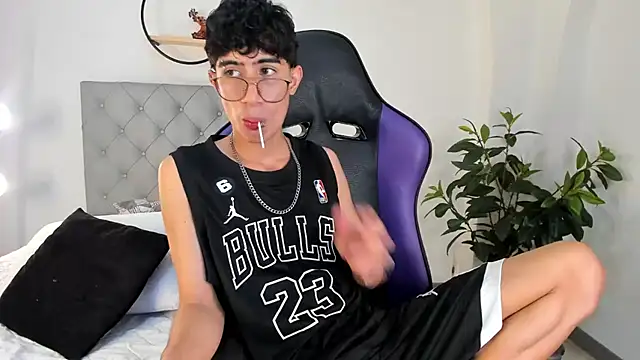 novaybrian online show from 01.26.25