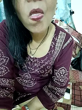 Saroj-Shah online show from 03.04.25