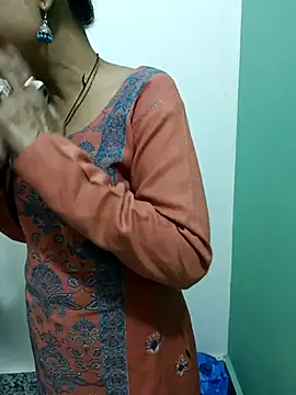 Saroj-Shah online show from 03.06.25