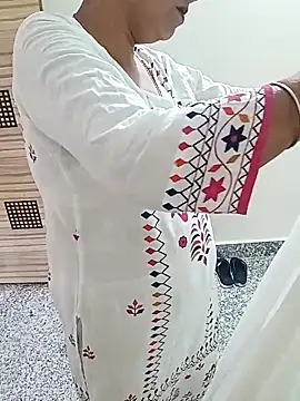 Saroj-Shah online show from 09.17.25