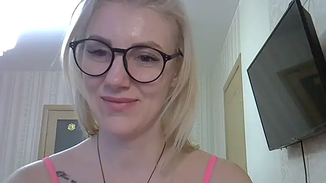 Snapshot of Pabonya91 chatting on 01.28.25 Pabonya91 online show from 01.28.25