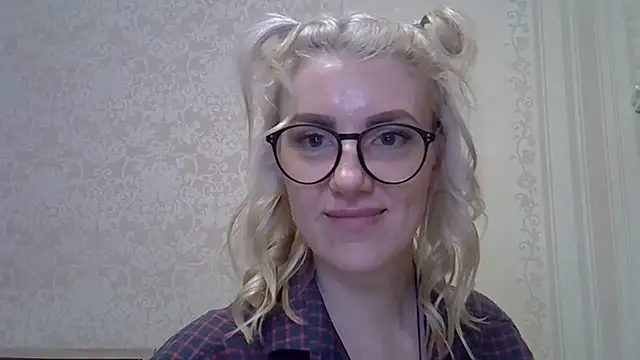 Snapshot of Pabonya91 chatting on 02.06.25 Pabonya91 online show from 02.06.25