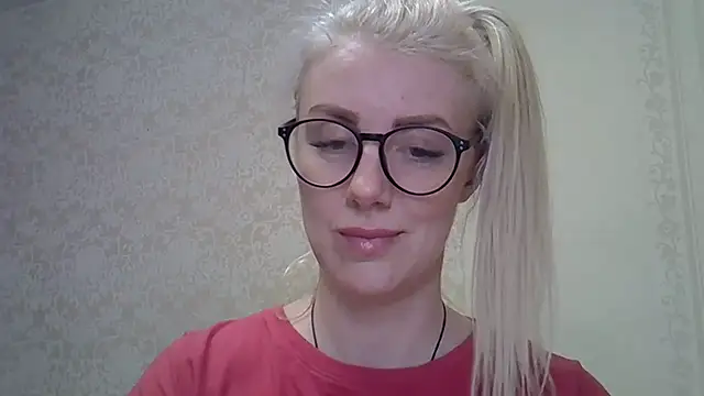 Snapshot of Pabonya91 chatting on 02.11.25 Pabonya91 online show from 02.11.25