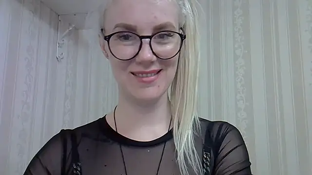 Snapshot of Pabonya91 chatting on 02.16.25 Pabonya91 online show from 02.16.25