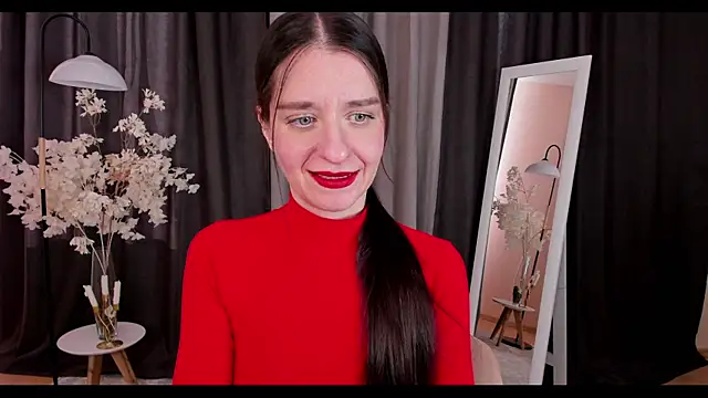 Snapshot of helentasty chatting on 02.14.25 helentasty online show from 02.14.25